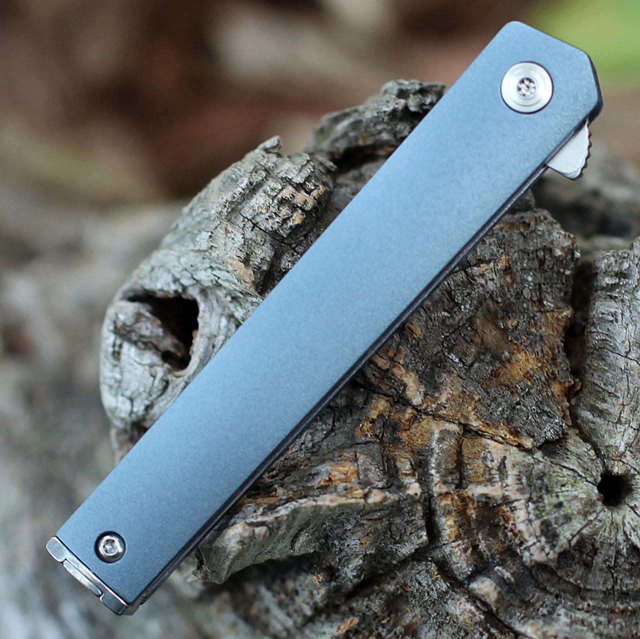 CRKT CEO Compact Flipper - Blue GRN (2.6" SS Two-Toned) 7095 3 CRKT CEO Compact Flipper - Blue GRN (2.6" SS Two-Toned) 7095 - Image 3